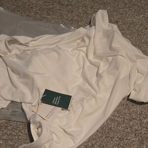 HALARA Long Sleeve Yoga Top in White